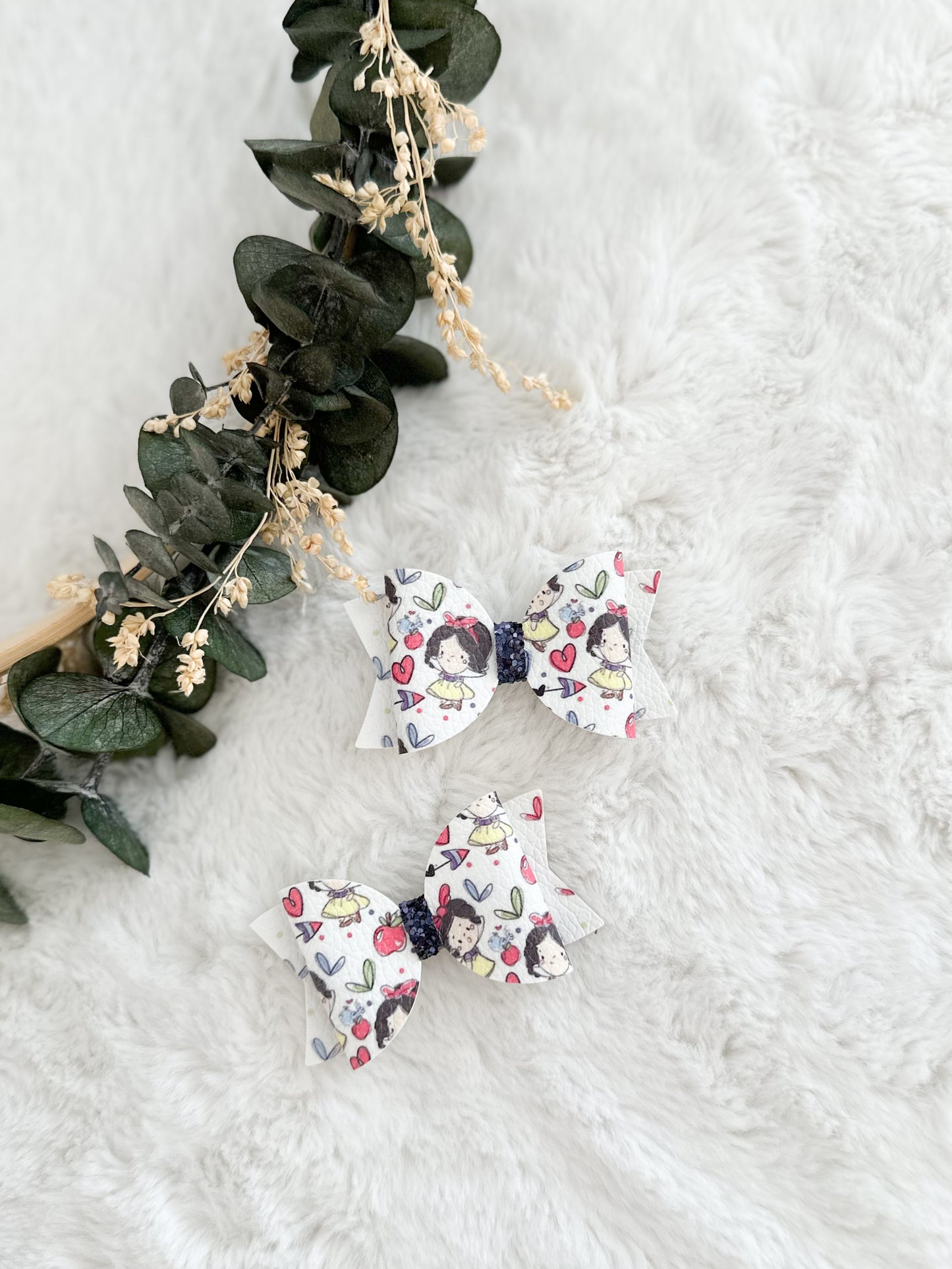 Boucle à cheveux Bella Blanche Neige Scintillante