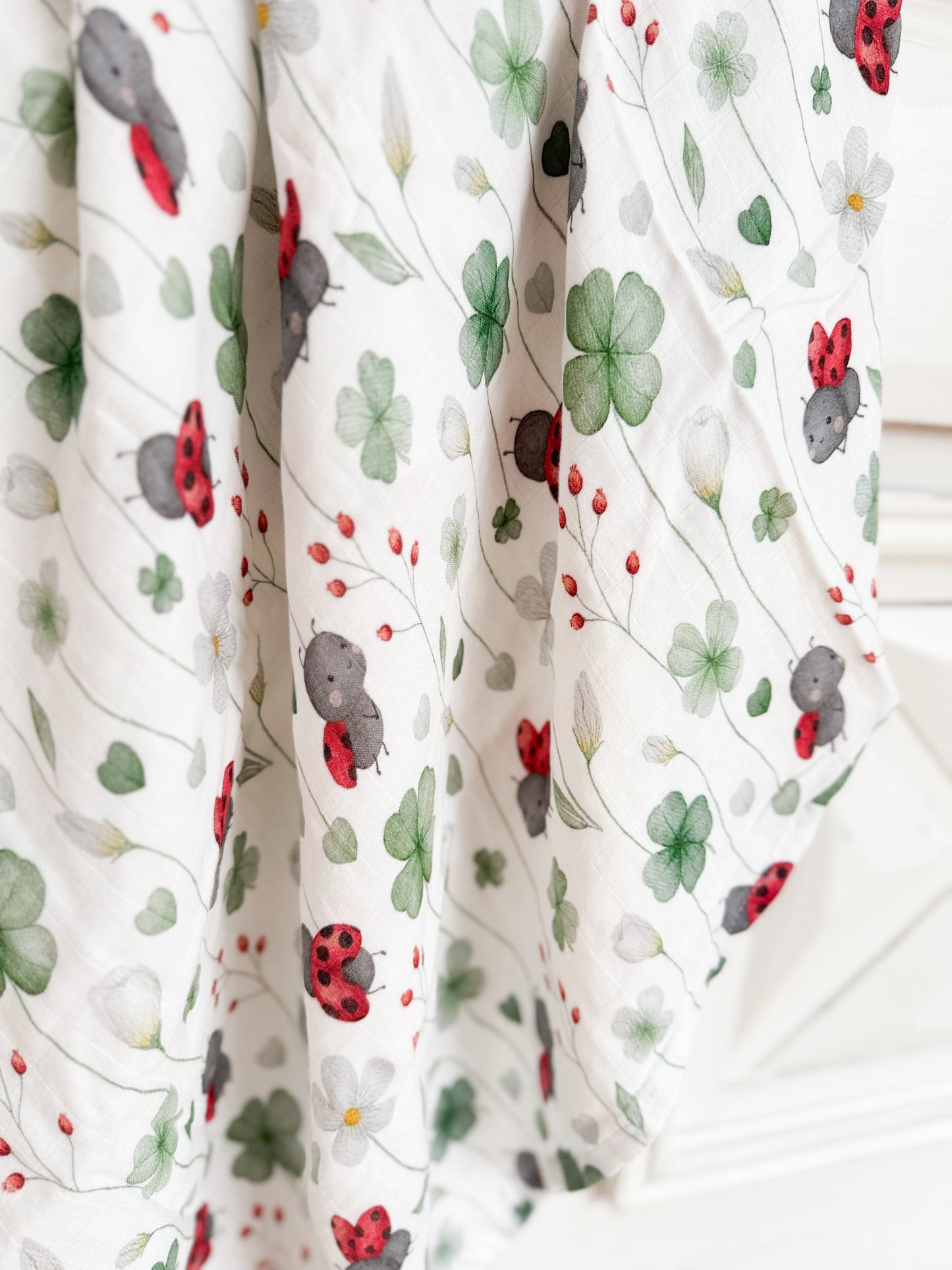 Couverture Mousseline de bamboo Coccinelles
