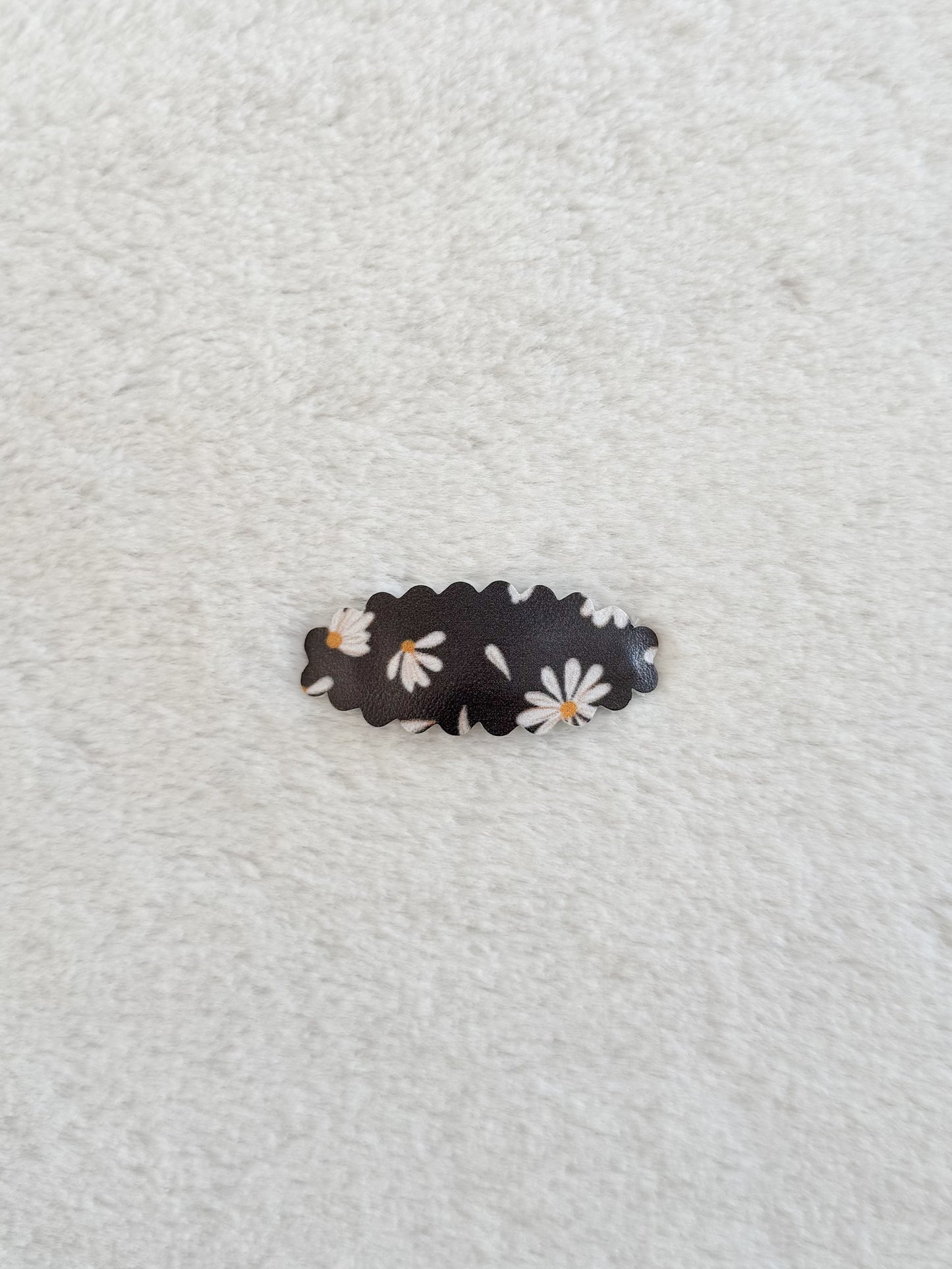 Barrettes avec cuirette