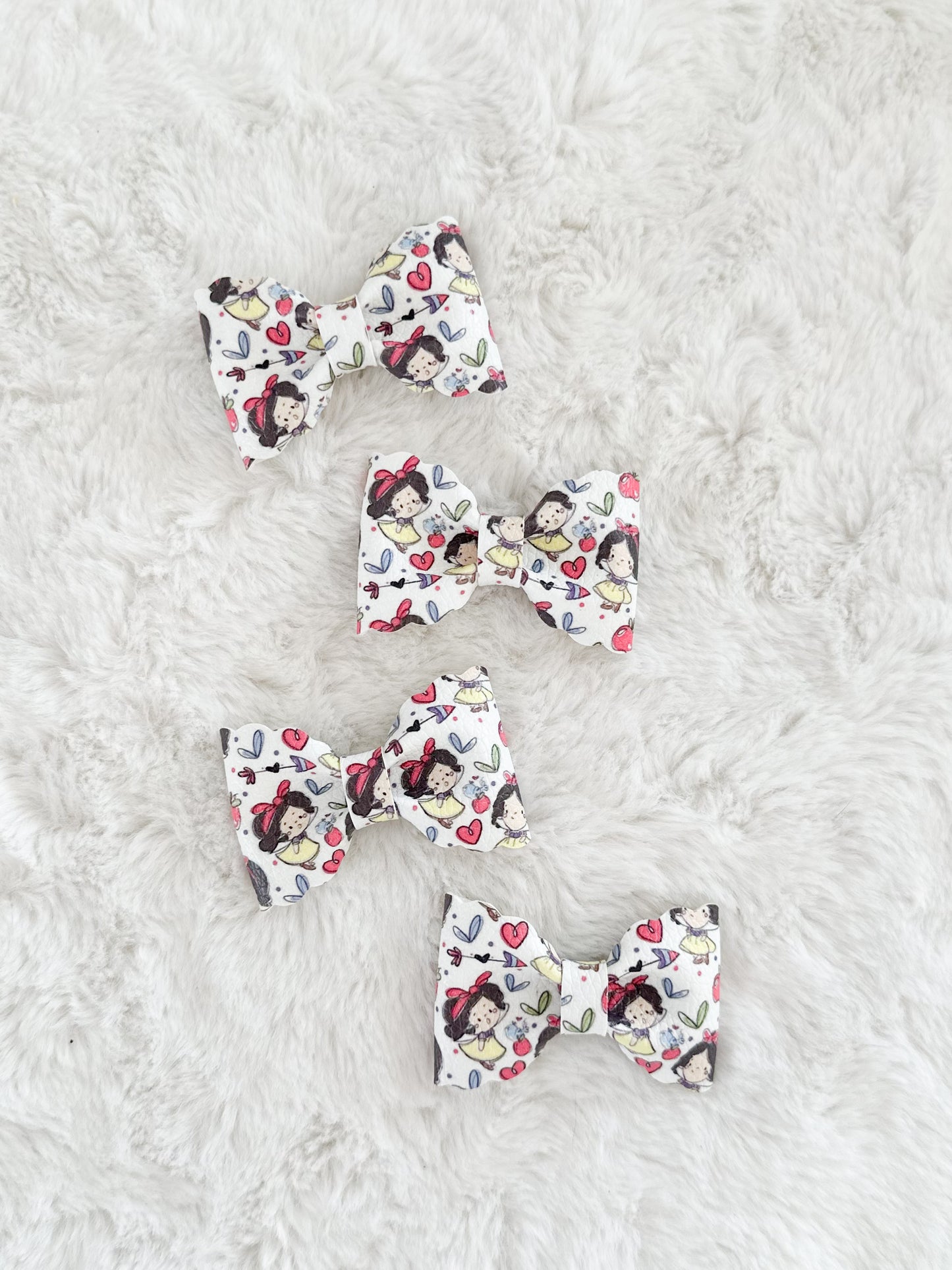 Boucle à cheveux Madie Blanche Neige
