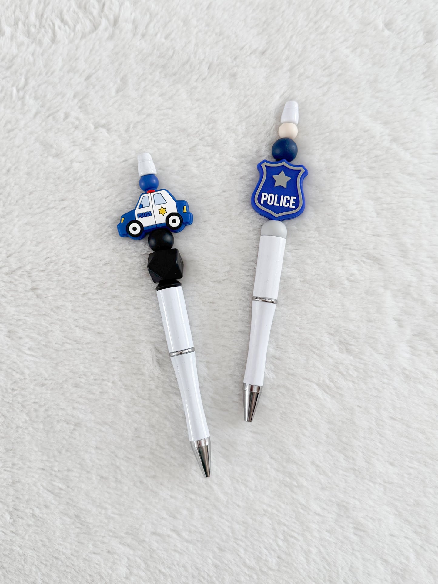 Stylo rechargeable à encre noir Police