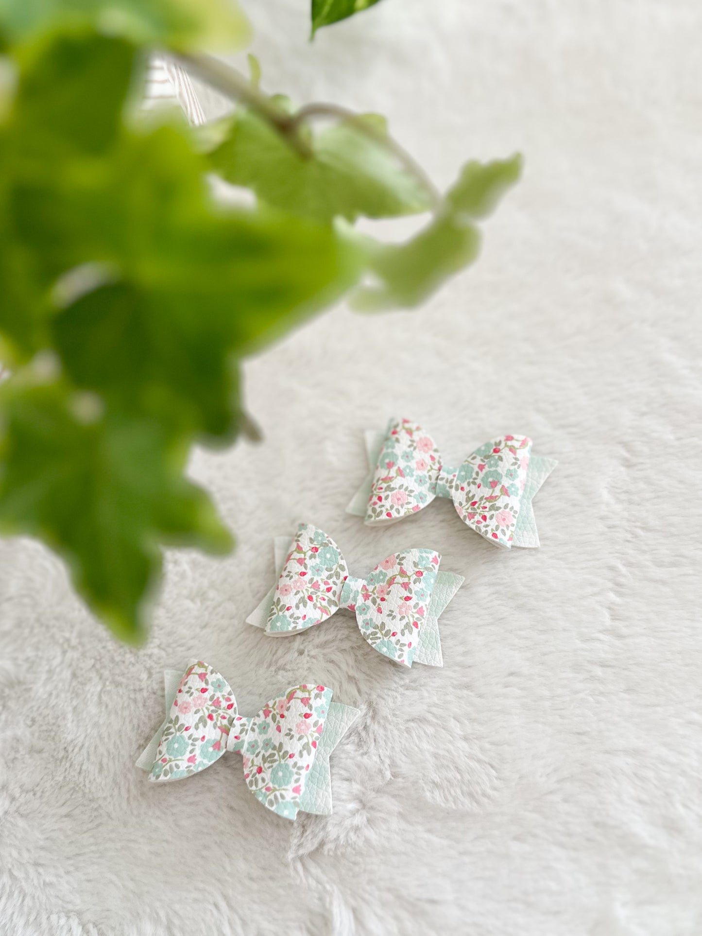 Boucle à cheveux Bella Fleurs Turquoise