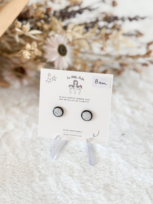 Boucles d'oreilles 8mm Blanc Scintillant